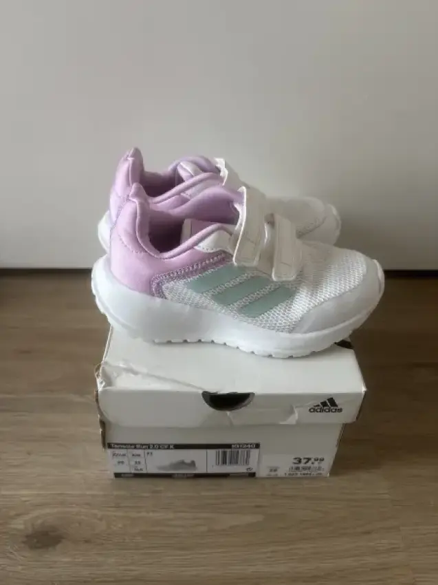Adidas Sneaker