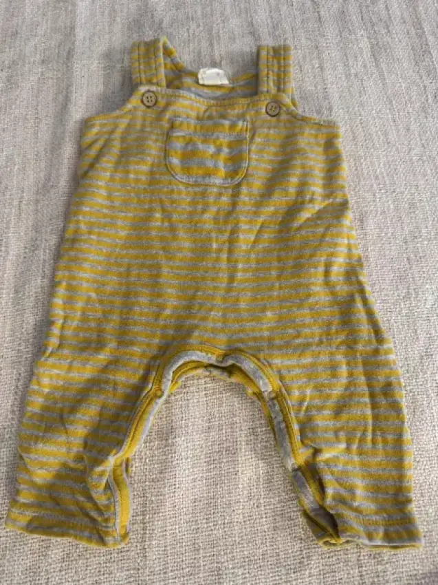 Latzhose Alana 62 gelb gestreift