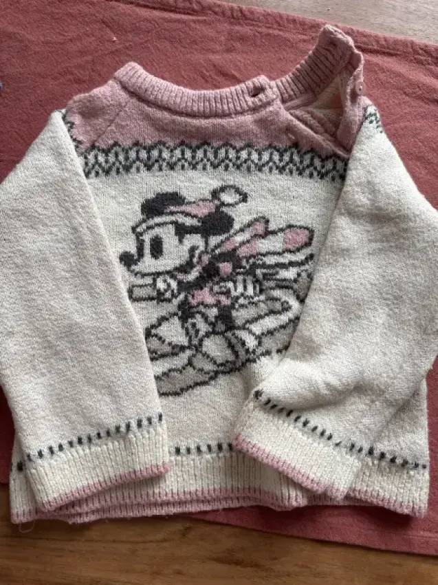 Disney Pullover 