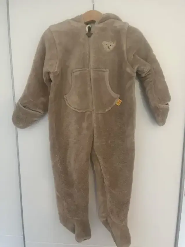 Steiff Herbstanzug kuschelig greige