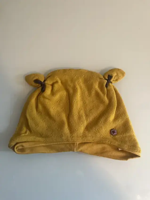 Handmade Mütze Ohren senfgelb