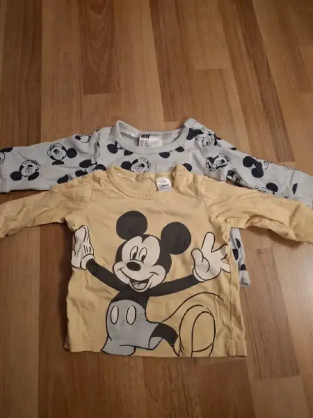 2 Disney Pullover