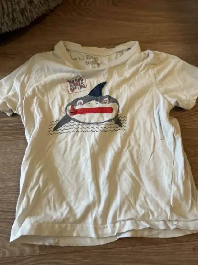 Lupilu Tshirt mit Hai Reißverschluss 