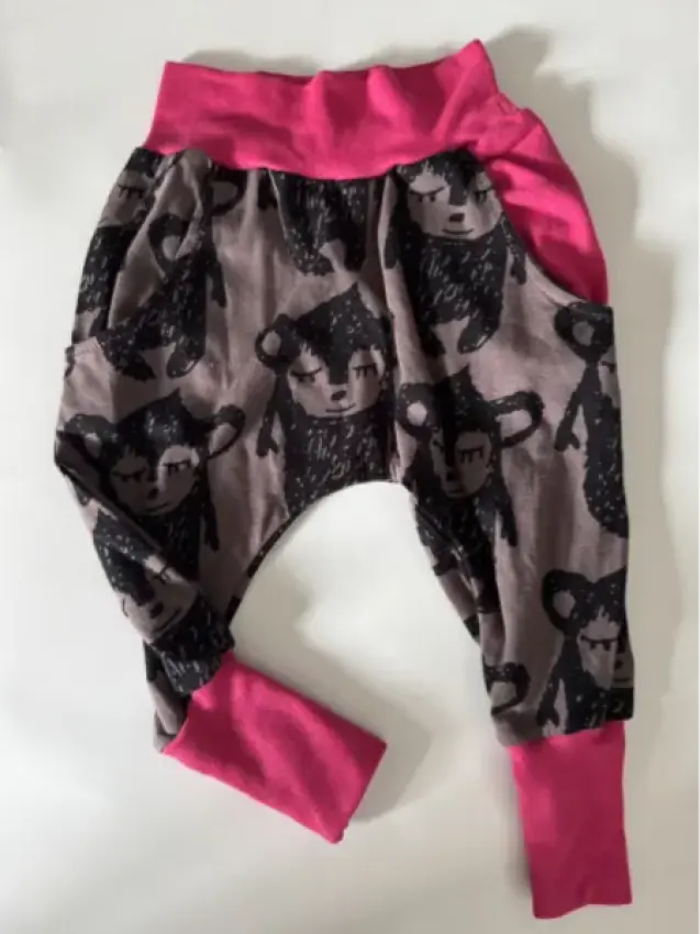 Pumphose Handmade pink grau Bärchen