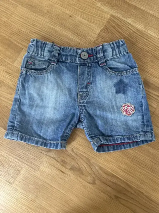 Levi’s - kurze Jeans - Gr. 18m 