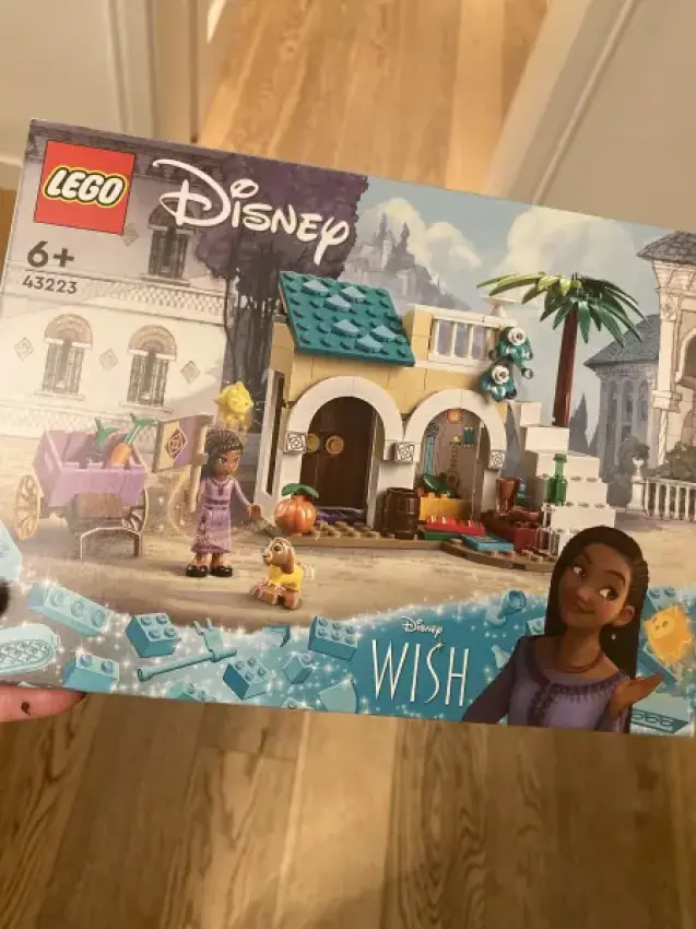 Lego Disney WISH 