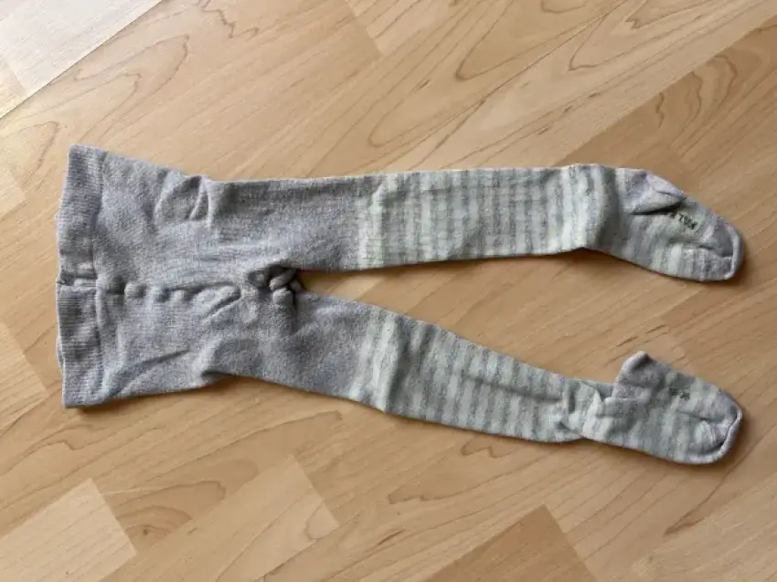 Falke Strumpfhose grün gestreift 80-92