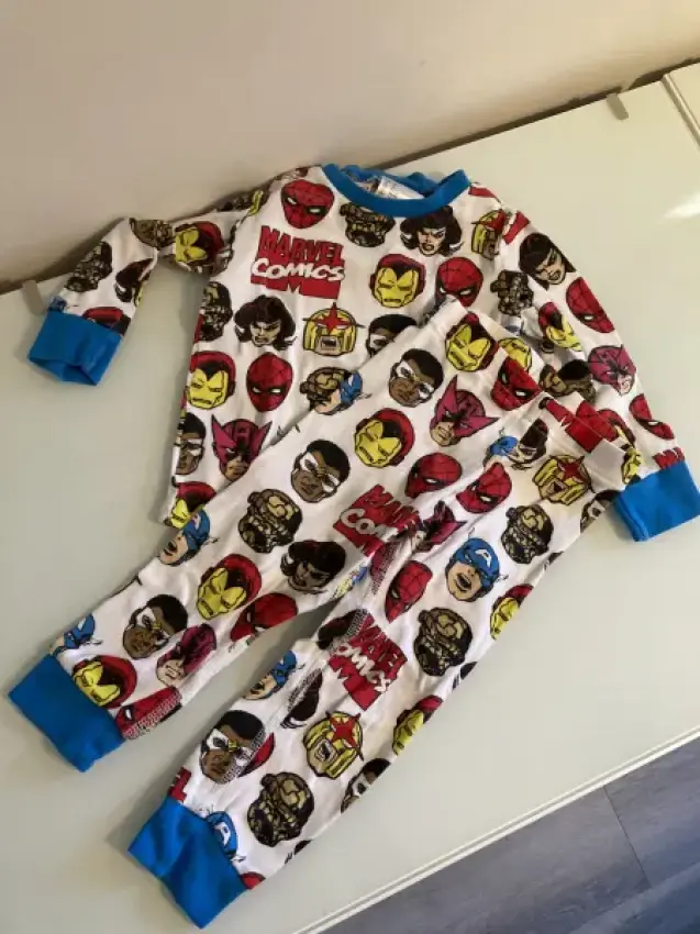 H&M Marvel Pyjama
