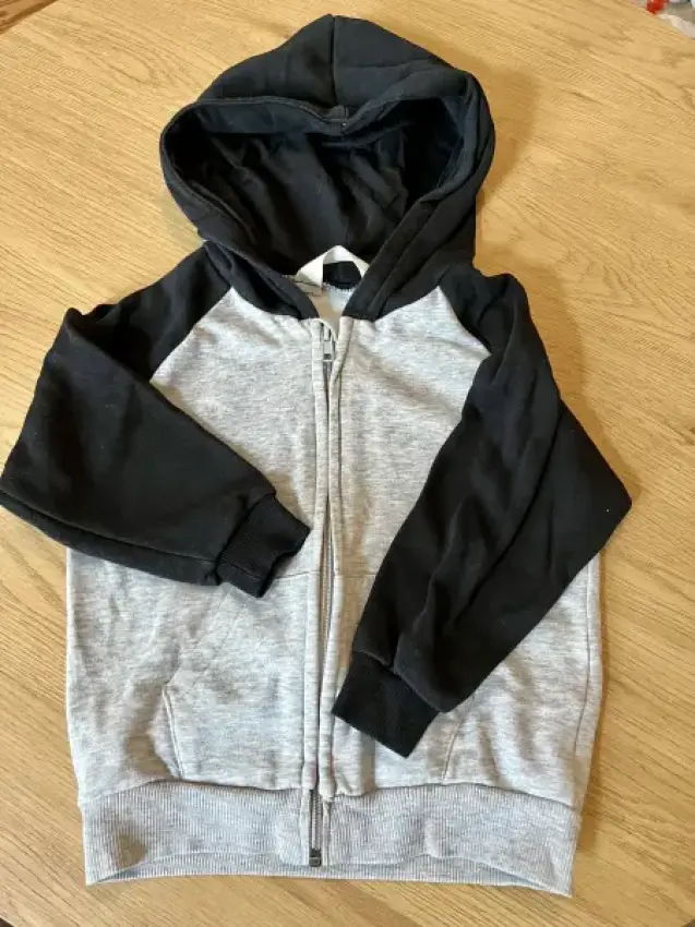 H&M Zipper Kapuze grau-schwarz